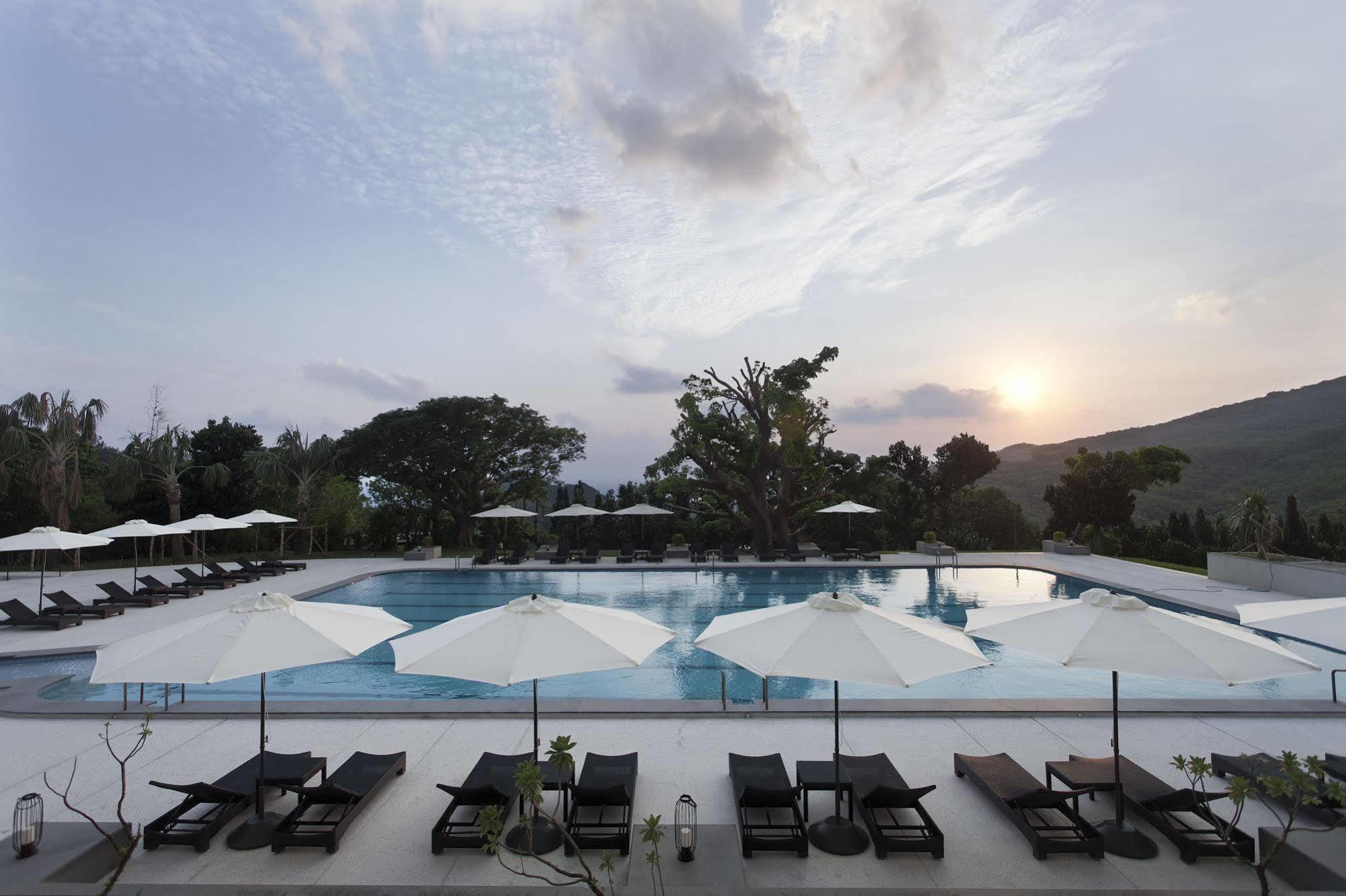 Hotel Gloria Manor Kenting Exterior foto